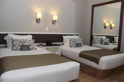 Hotel Plaza Revolución
