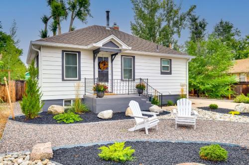 Loveland Retreat with Bicycles, Deck and Fire Pit! in Loveland, USA