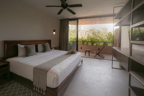 Apartment - Split Level image 3