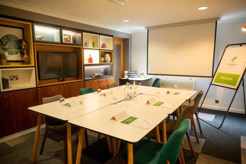 Holiday Inn A55 Chester West - main image