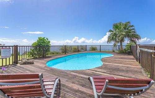Piscina, L'îlot Fruits Guadeloupe (L'ilot Fruits Guadeloupe) in Trois-Rivieres