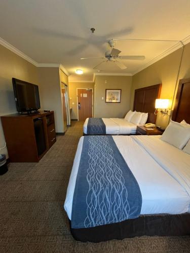 Comfort Inn & Suites Ocean Shores - image 20