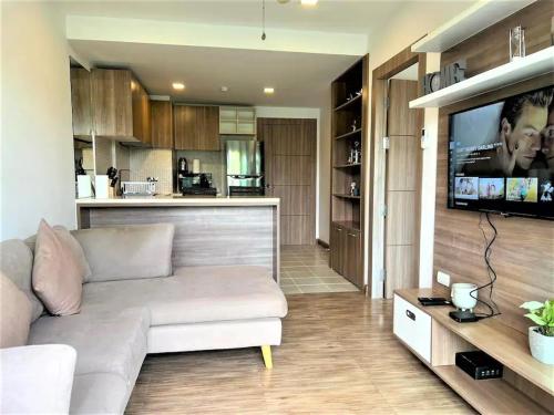 Calypso Gardens 1 Bedroom Condo In Nai Harn - 평면도