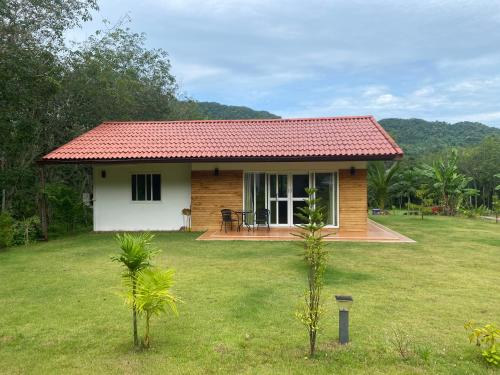 Noi’s Paradise Homestay