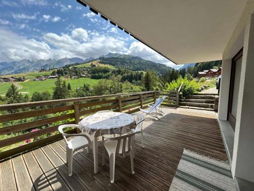 Appartement La Clusaz, 2 pièces, 4 personnes - FR-1-437-107 - Apartment - La Clusaz