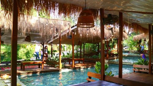 Uma Villa Manado in تيكالا
