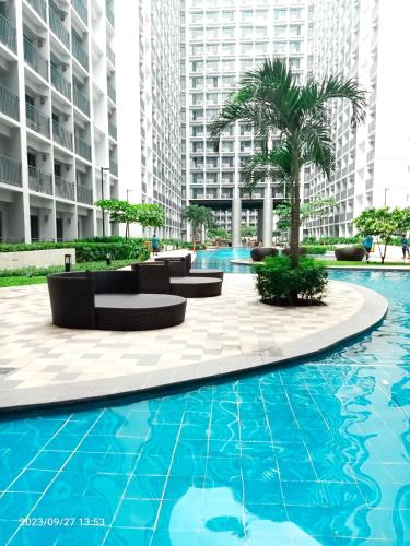 Shore 2 Residences 1BR Deluxe Room in MOA Complex, Manila