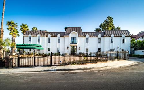 Le Chateau in Los Angeles, USA