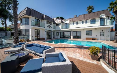 Le Chateau in Los Angeles, USA