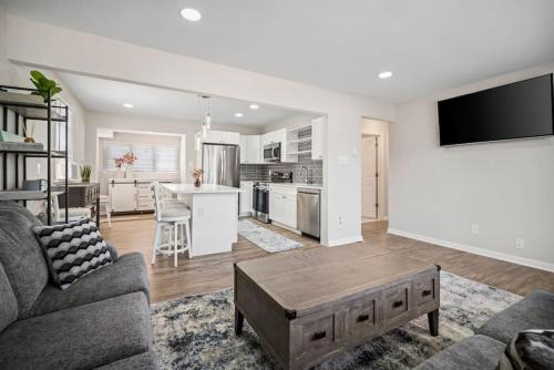 Full House 2 Blocks from Beach in Brigantine