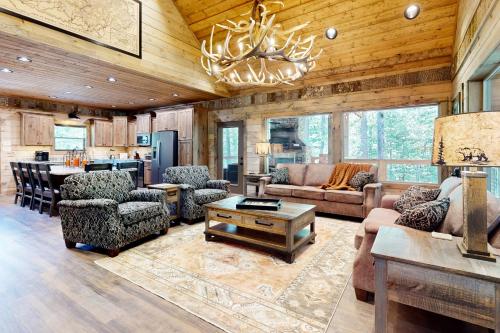 Stone Timber, Sevierville (fotografie 7)