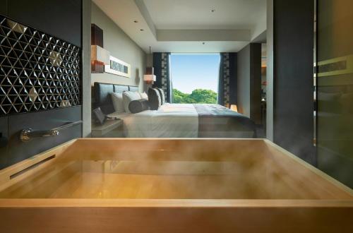 The Main - Deluxe Double Room with Cypress Bath