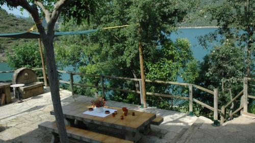 Kilátás, Casa con vistas al lago y con piscina - Caso Nou in La Baronia de Rialb