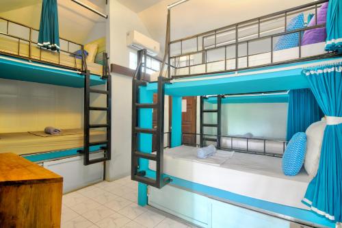 Chambre partagée, mixte, 6 personnes