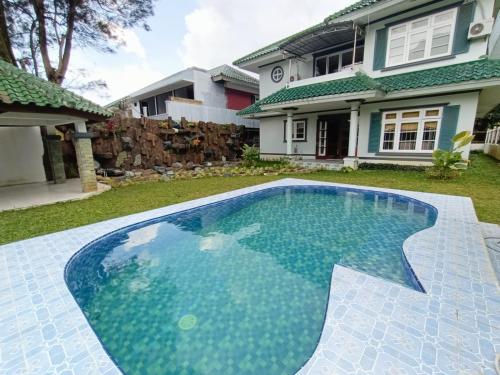 Villa Puncak Resort FRD 117