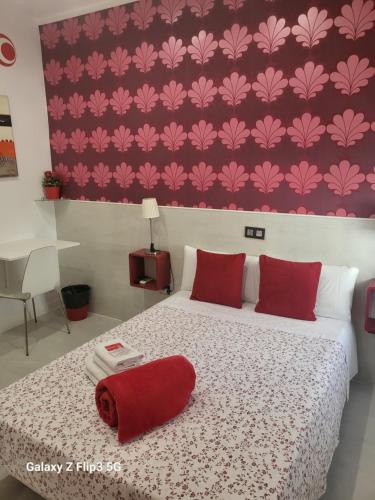 Double Room image 6