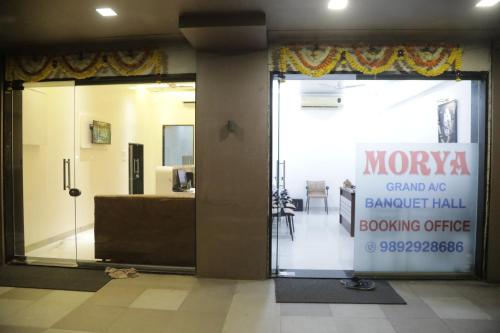 Hotel M Residency in كاليان