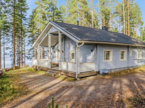 Holiday Home Kainalolahti by Interhome - Kolinkylä