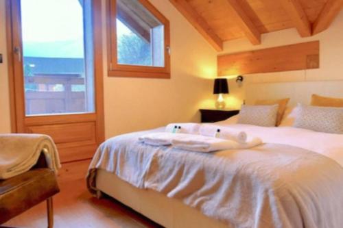 8-Person Chalet with Hot Tub in Portes du Soleil in Montriond