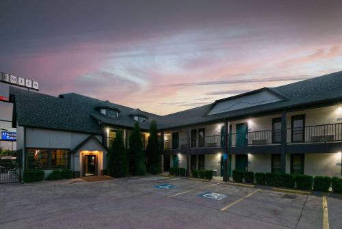 Howard Johnson by Wyndham San Marcos in San Marcos, USA