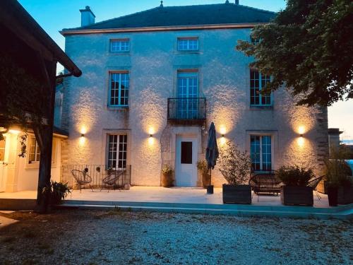 38BIS Location nuit / week-end / vacances gîte à louer Is-sur-Tille