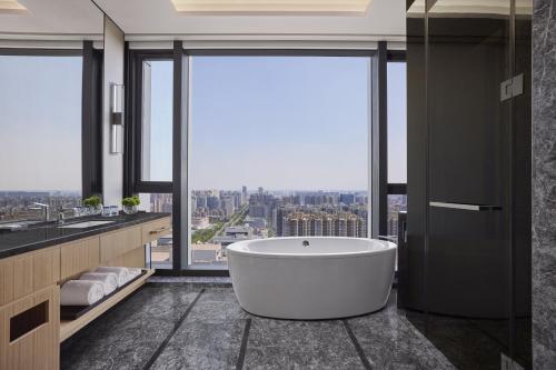 JW Marriott Hotel Xi'an in Xian North Railway Station