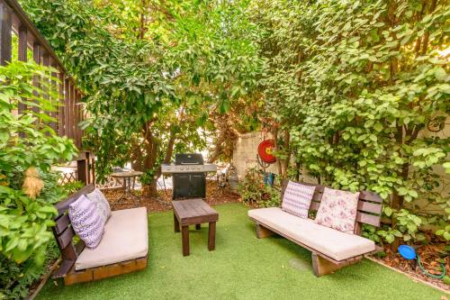 My Place in the Colony in Zichron Yaakov
