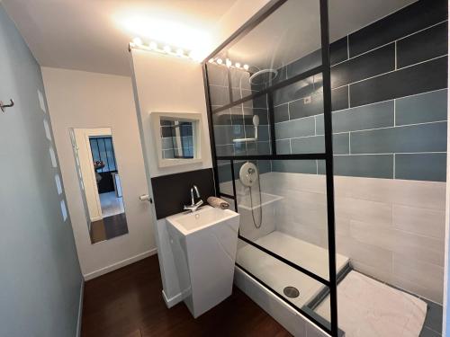 Eva - Gare studio climatisé pour 4pers Eva - Gare studio climatisé pour 4pers