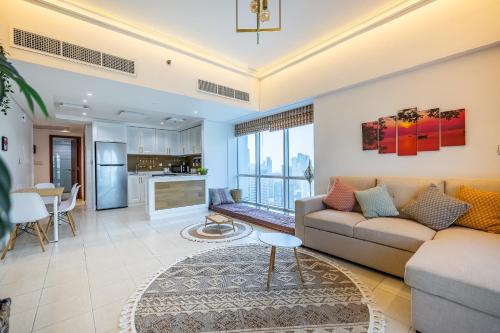 Lake Terrace I JLT I 1 Bedroom Apartment - image 2