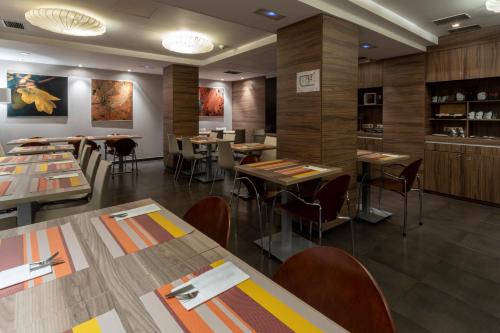 Comida y bebida, Hotel Aroi Ponferrada in Ponferrada
