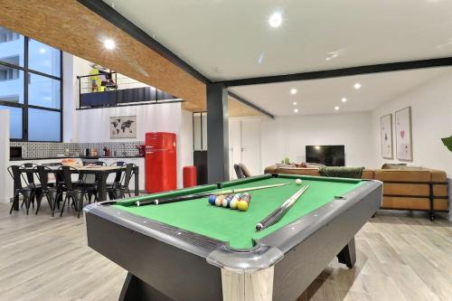 LOFT / POP - Billard - Parking - Location saisonnière - Valence