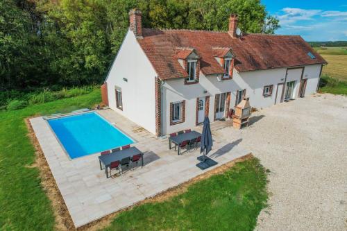 So Villa Les Houx 45 - Heated pool - Soccer - 2h from Paris - 30 beds in Chateau-Renard