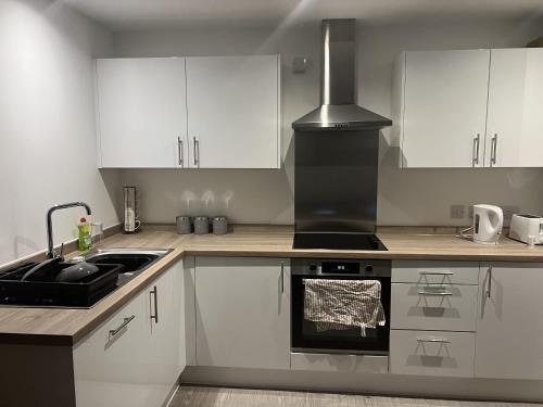 2 Bed Apartment-Sleeps 4-Free Parking, Mánchester (foto 3)
