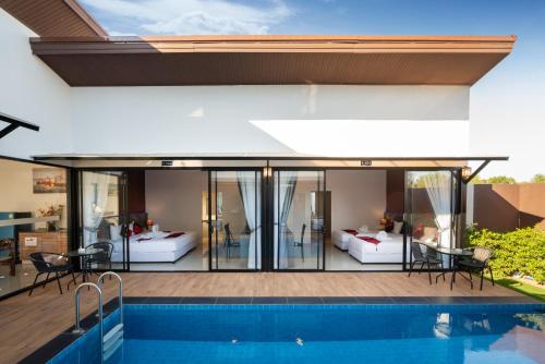 Thames Tara Private Pool Villa Rawai Phuket