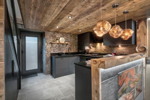 Seadmed, Coronation Cottages, Modernised 200-Year-Old Lake District Cottage Getaway for Two - Ridgestone in Grange Over Sands