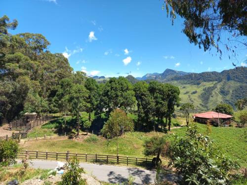 Los Ocobos Libano Tolima - Suite, Hostal y Restaurante