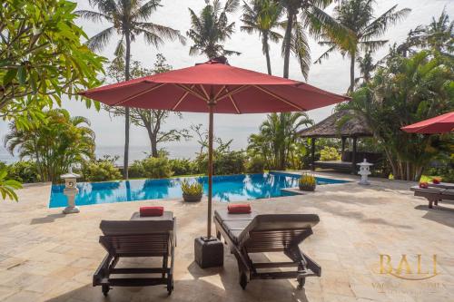 Villa Burung, Breathtaking oceanfront, infinity pool 3BR