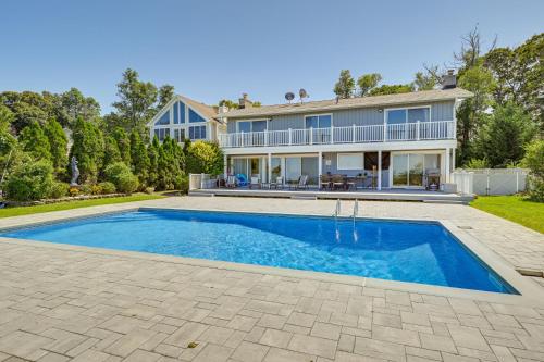 Spacious Rocky Point Retreat with Al Fresco Dining!, Rocky Point