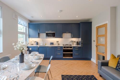 Stunning 3 Bed Duplex Apartment in the heart of West Hampstead