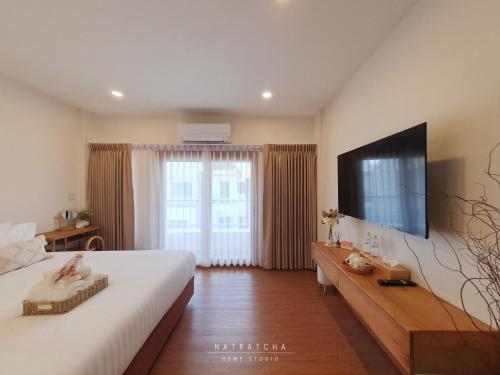 NatRatcha Home Studio Room Type - Deluxe Family Room