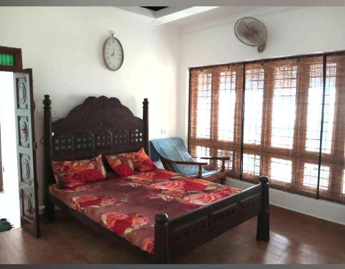 Sambranikodi Resort and Home Stay