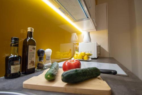 One-Bedroom Apartment image 10