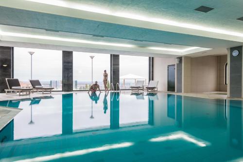 Hotel Villa Breg - 수영장