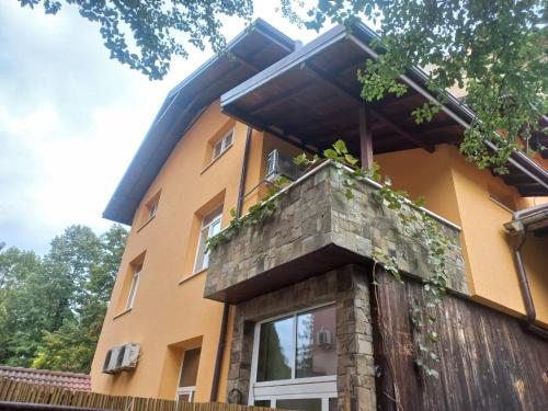 стаи за гости TODA in Troyan