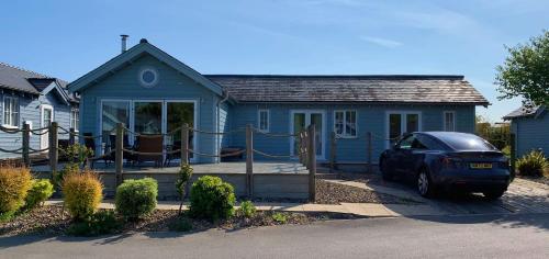 Blue Bay at The Bay Filey, sleeps 4-6, 2 dogs welcome for free too