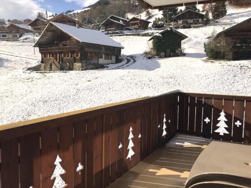  Mountain River Luxury Apartment in Val-d'Illiez