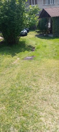 Guest House na Komarov 1