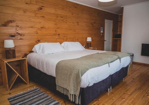 Hotel Puerto Madera