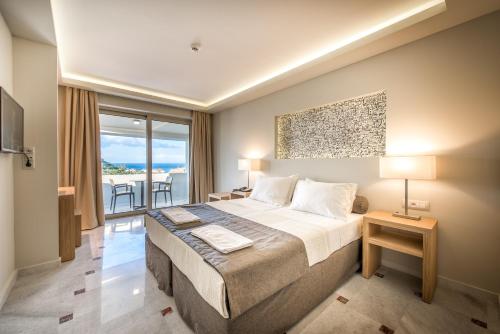 Azure Resort & SPA – Tsilivi, SC