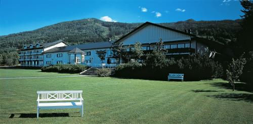 Sissepääs, Tyrifjord Hotell in Vikersund